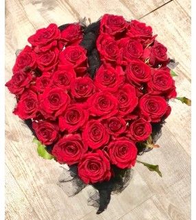 Bouquet-Coeur Roses Rouges pour une passion folle"Passionnément". AnyFleurs.fr
