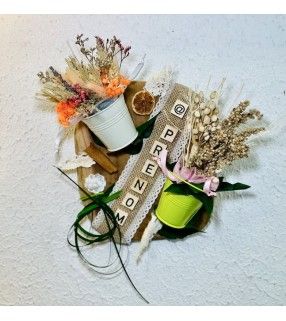 Fleurs Séchées Déco à accrocher et à personnaliser"Déco Mur Prénom". AnyFleurs.fr