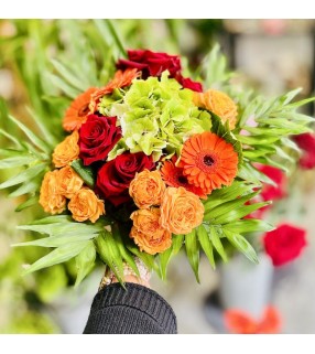 Bouquet de Fleurs Automnal avec roses rouges gros boutons"Royal". AnyFleurs.fr