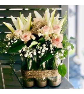 Bouquet en vases " Rosée du matin". AnyFleurs.fr